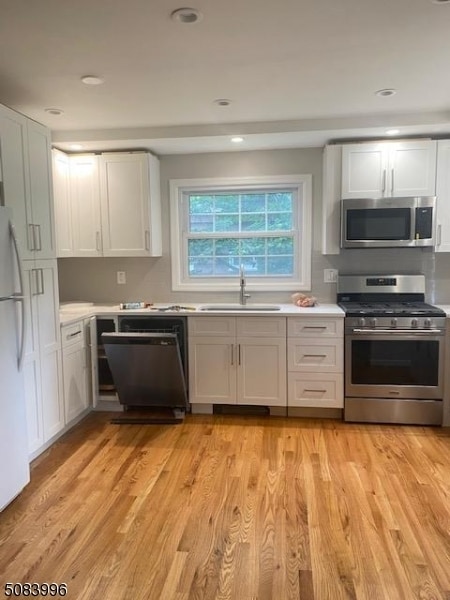 Building Photo - 549 Broughton Ave