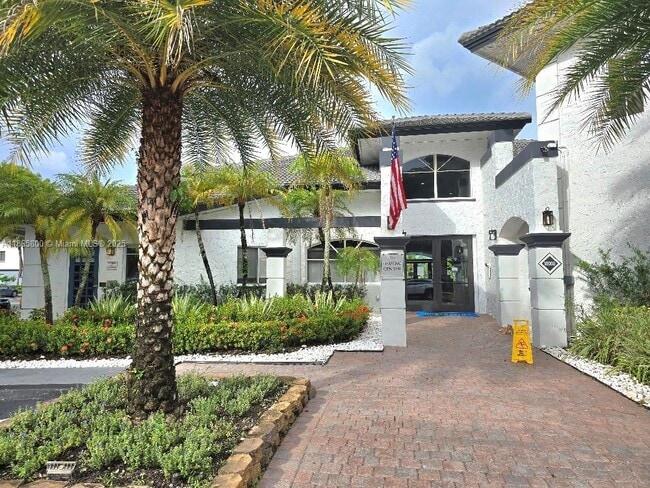 Building Photo - 4555 NW 99th Ave