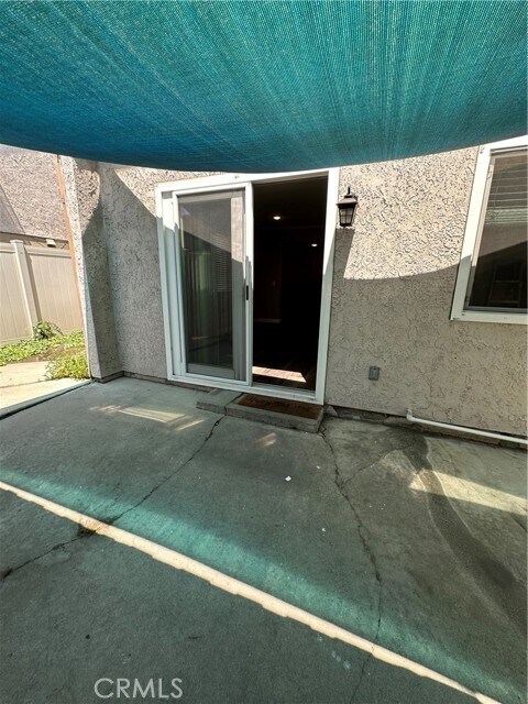 Building Photo - 1256 N Citrus Ave