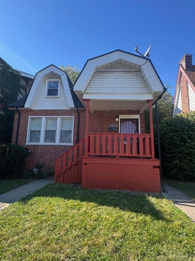 Primary Photo - 14075 Cherrylawn St