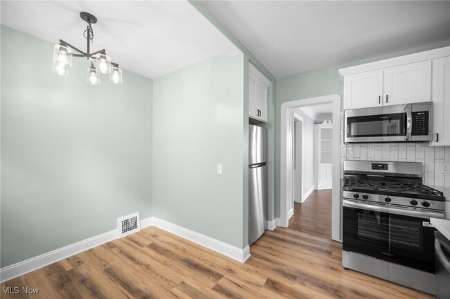 Building Photo - 2258 Northland Ave