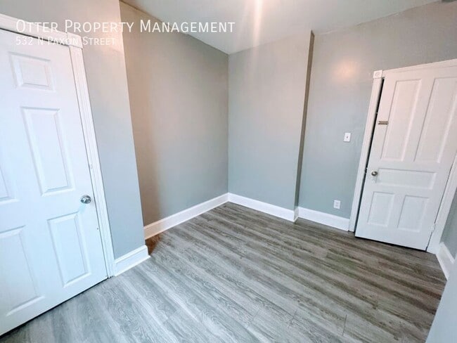 Building Photo - 532 N Paxon St