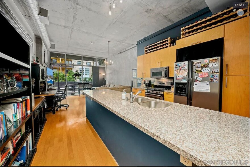 Building Photo - 1025 Island Ave