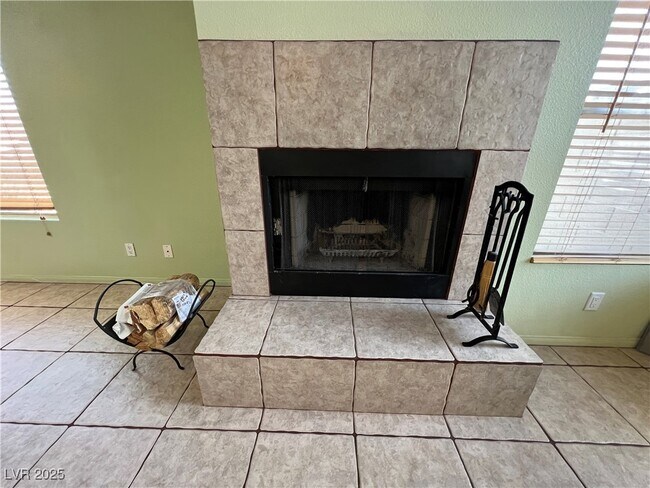 Building Photo - 4325 Silvercrest Ct