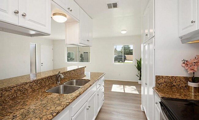 Building Photo - *** BEST KEPT SECRET IN SANTEE **NEW FLOOR...
