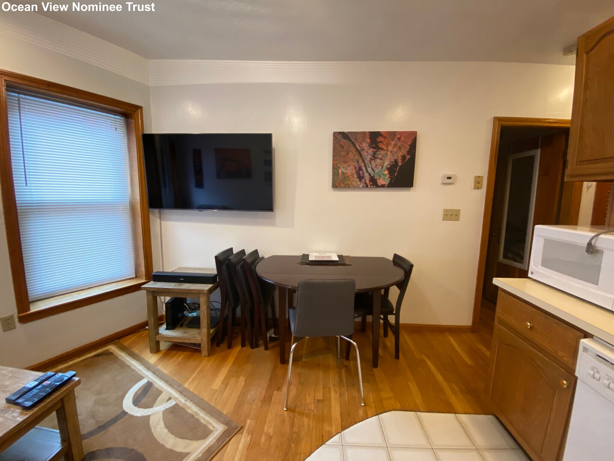 Building Photo - 372 North St