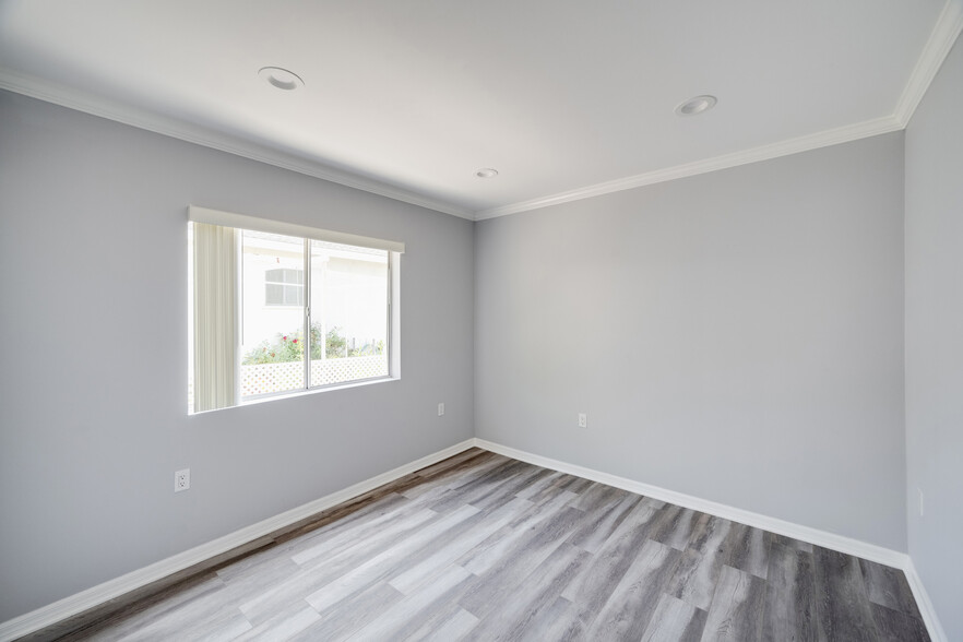 Building Photo - 1214 Ruberta Ave