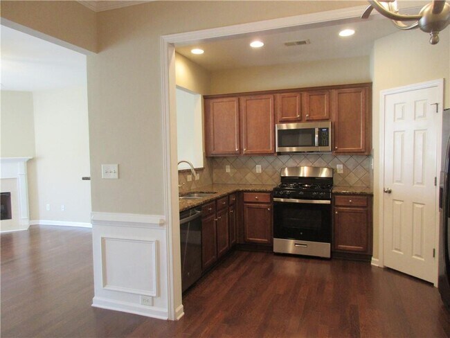 Building Photo - 2794 Gower Way