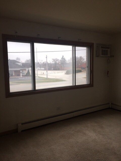 Building Photo - 5450 W 127th St