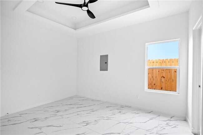 Building Photo - 14 N 24th St