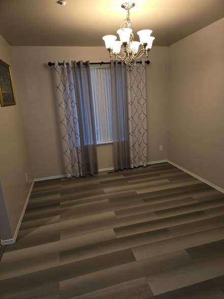 Building Photo - 12810 15th Pl W