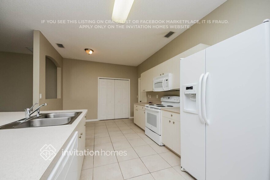 Building Photo - 1284 Rayfield St SE