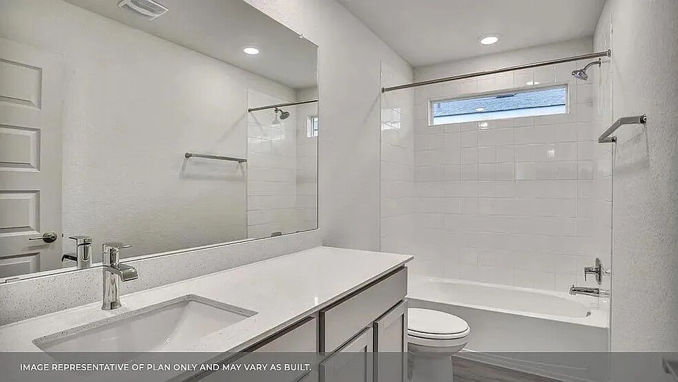 Building Photo - Room in House on Lubeck Dr