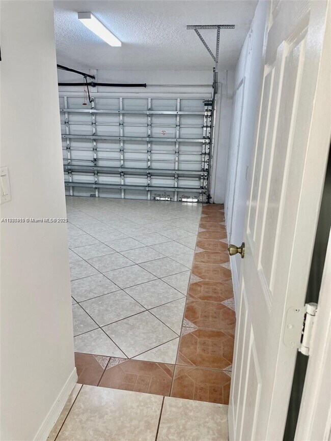 Building Photo - 14232 SW 163rd St