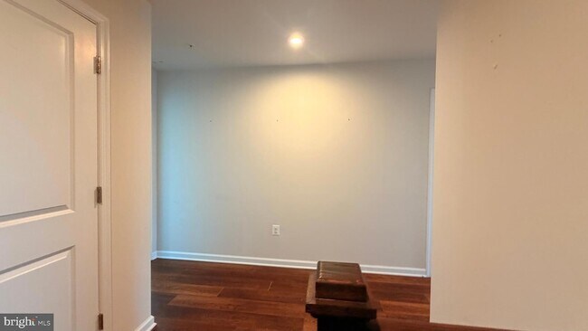Building Photo - 10552 Neil Armstrong Way