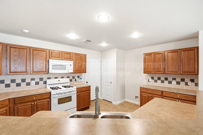 Building Photo - 526 Remington Lodge Ct