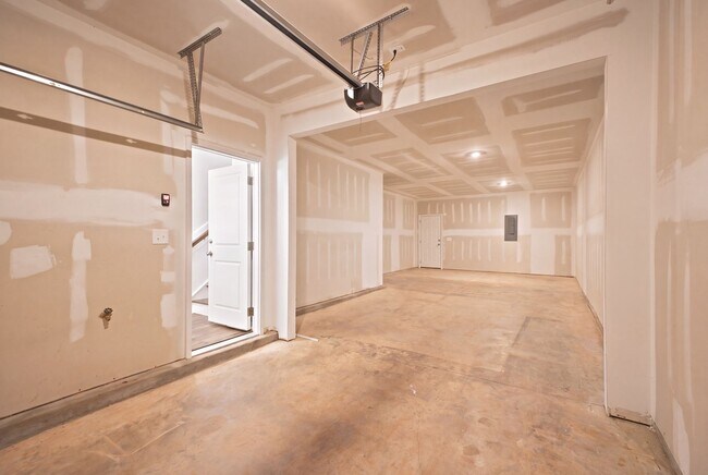 Building Photo - 2106 Enrichment Wy