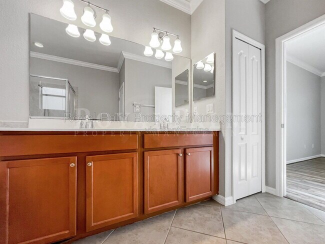 Building Photo - 9332 Via San Giovani St
