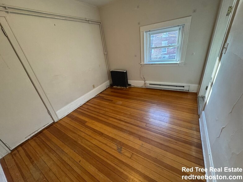 Building Photo - 1725 Commonwealth Ave