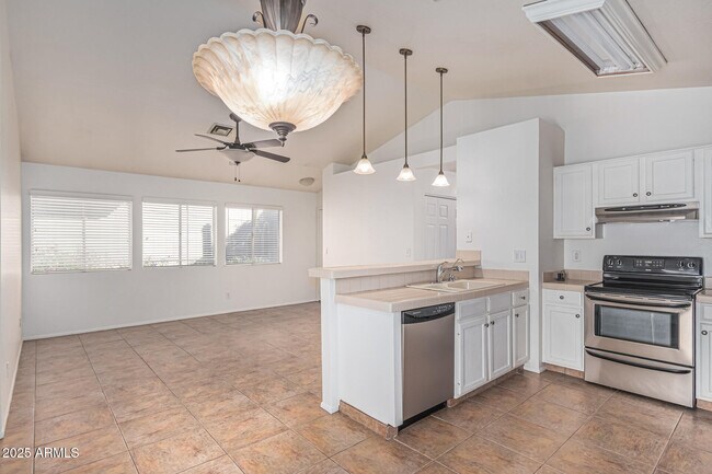 Building Photo - 3022 East Michigan Ave