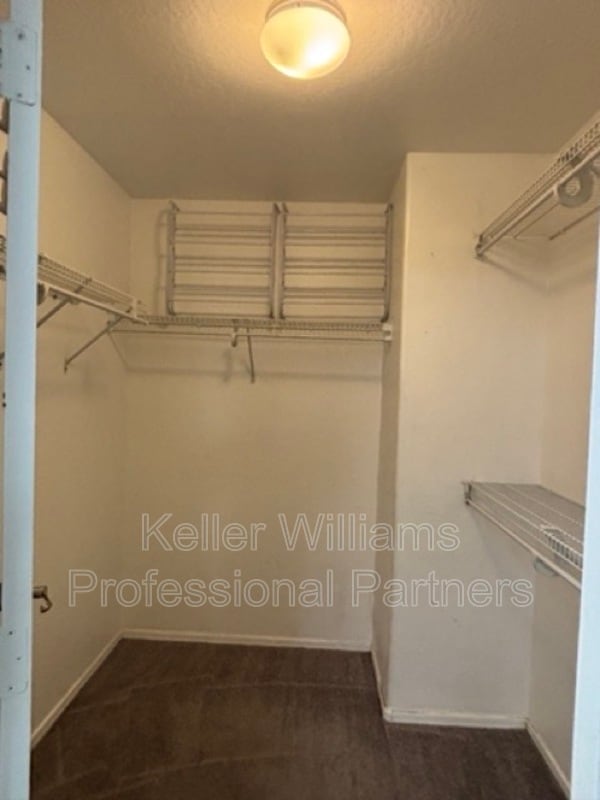 Building Photo - 1837 S 217th Ave