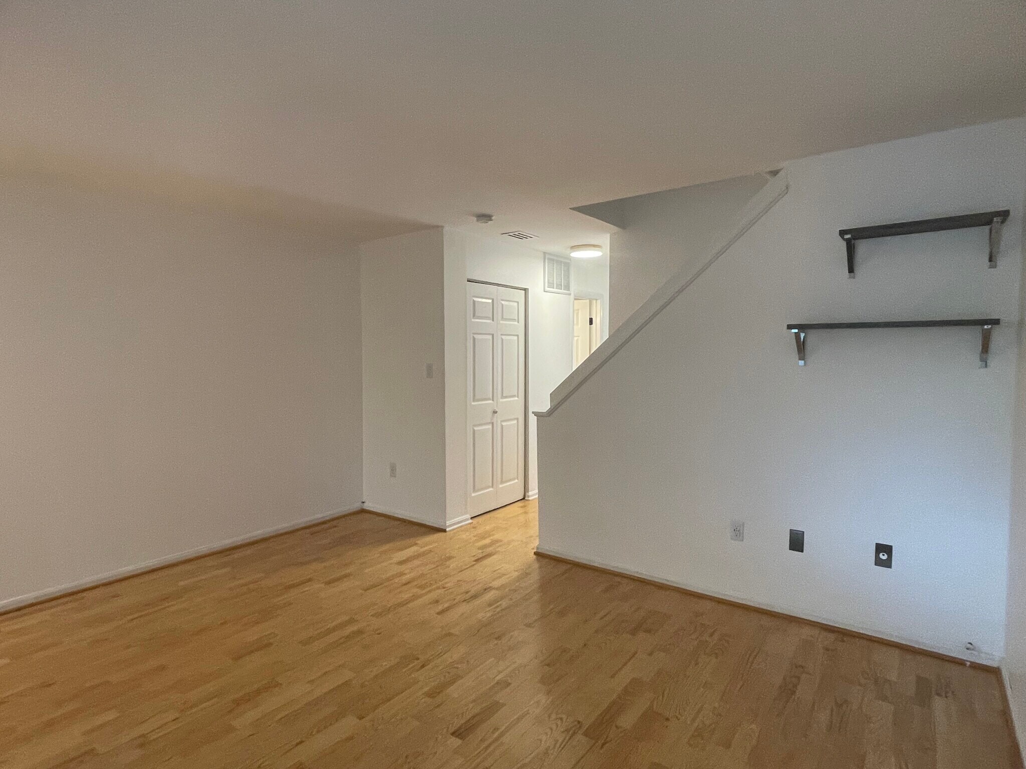 Building Photo - 18207 Leman Lake Dr