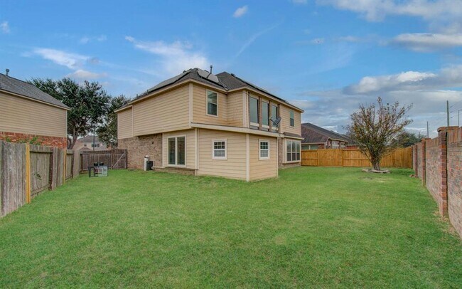 Building Photo - 13419 Orchard Harvest Dr