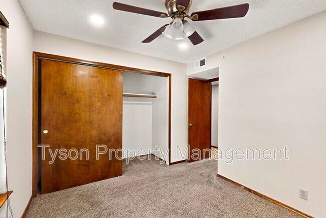 Building Photo - 509 Tassy Ct SE