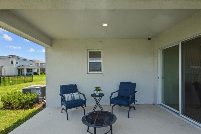 Building Photo - 11571 Little River Way