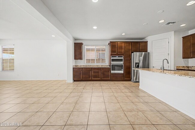 Building Photo - 25417 S 229th Pl