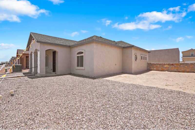 Building Photo - 2301 Tony Harper St