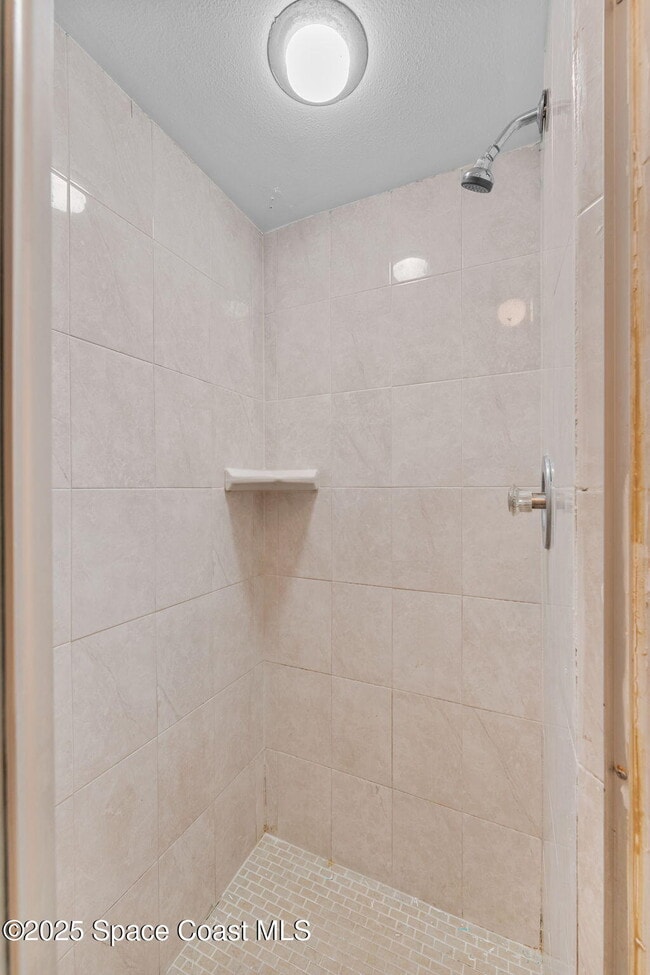 Building Photo - 1725 Harrison St