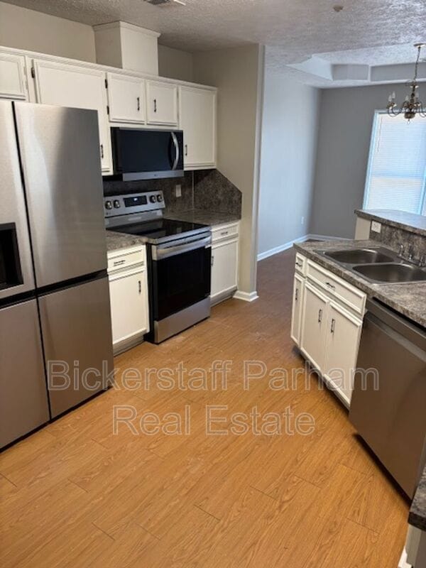 Building Photo - 7121 Vinings Ct