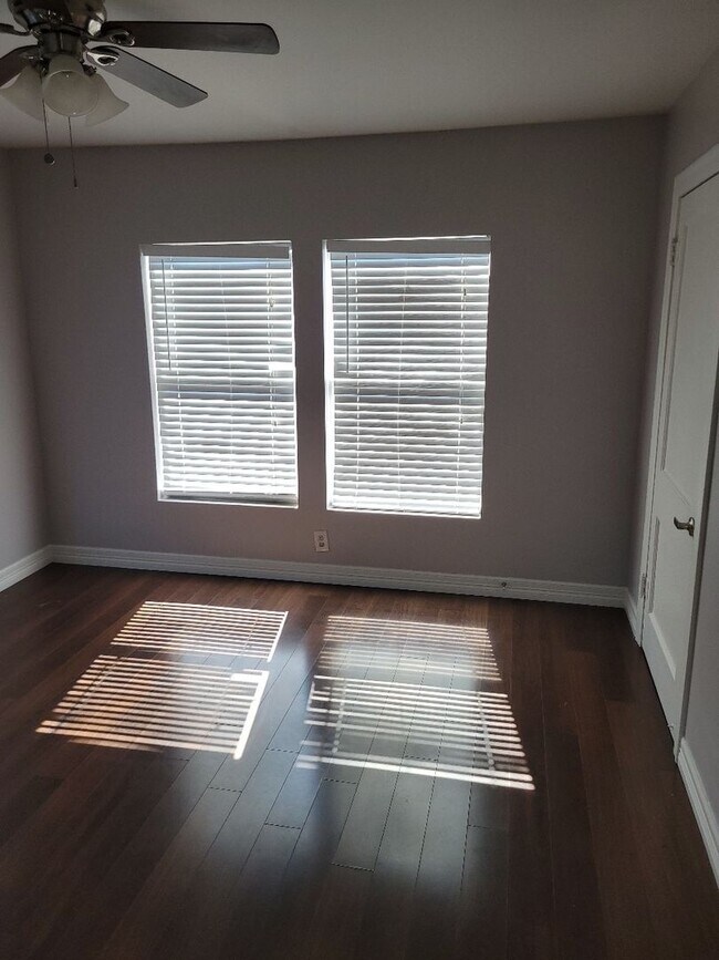 Building Photo - 6918 Irvington Blvd