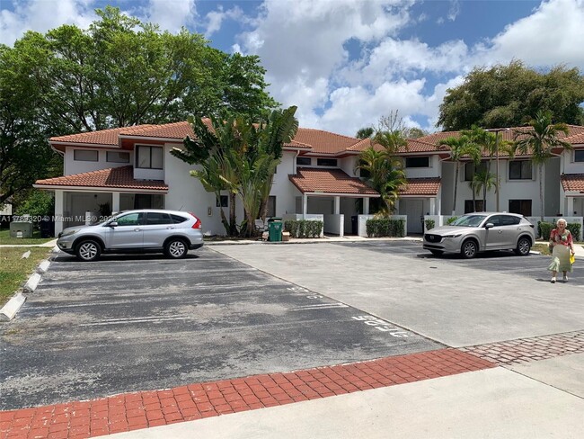 Building Photo - 9631 SW 138th Ave