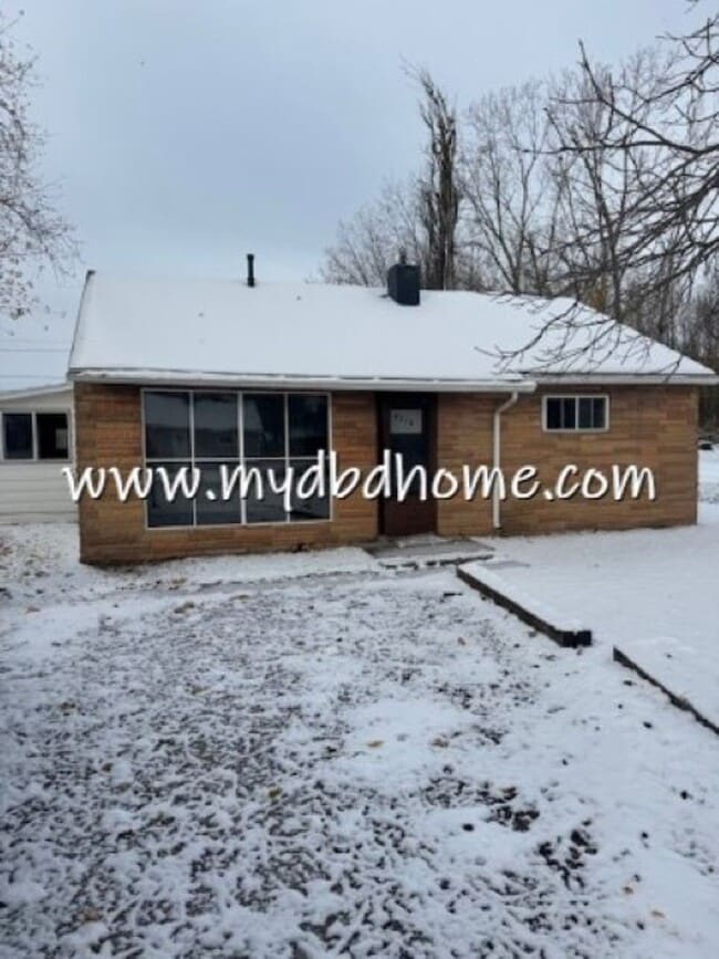 Building Photo - Great home in Waynedale!