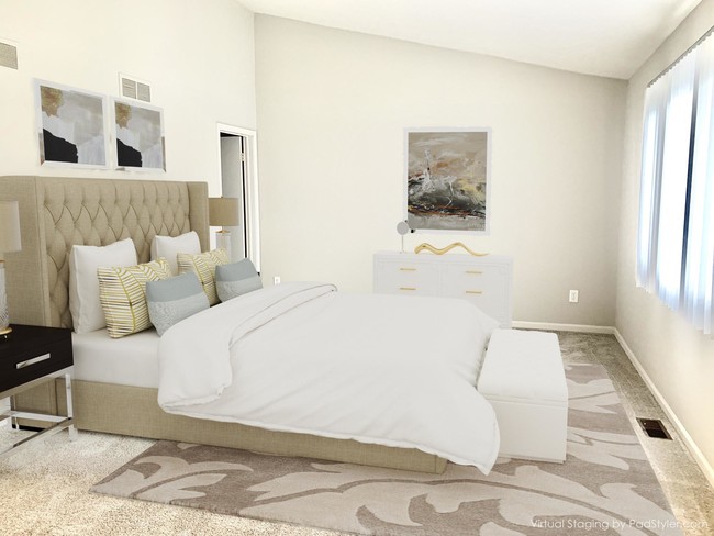 Townhouse Master Bedroom - Covington Club Luxury Homes