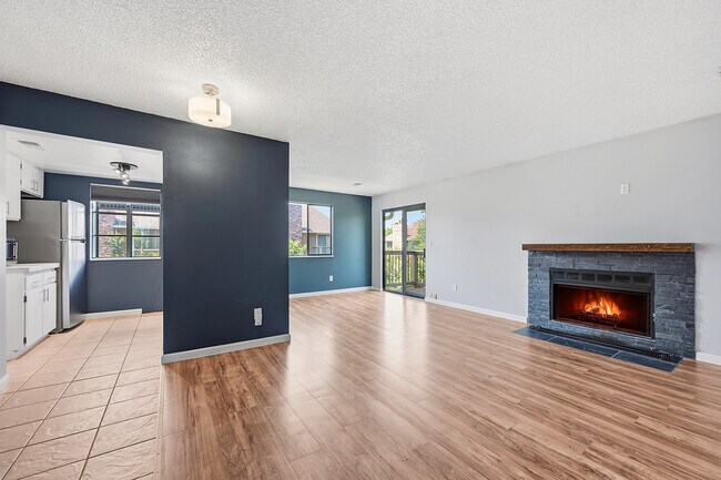 Building Photo - 3021 S Ursula Cir