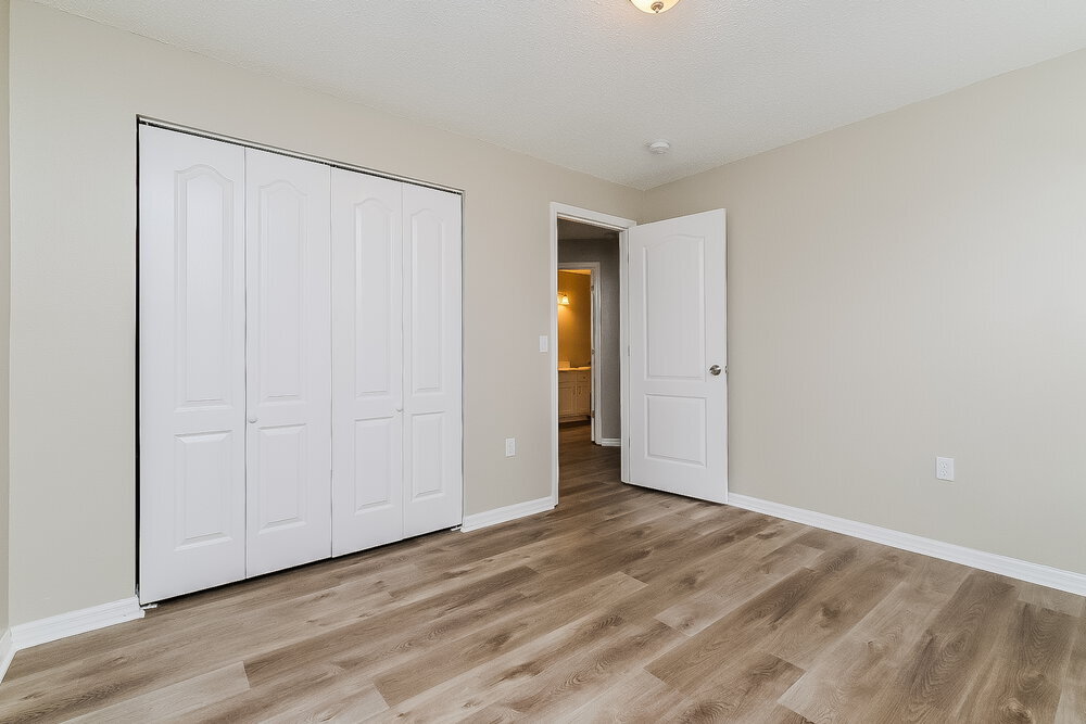 Building Photo - 807 Greenbelt Cir