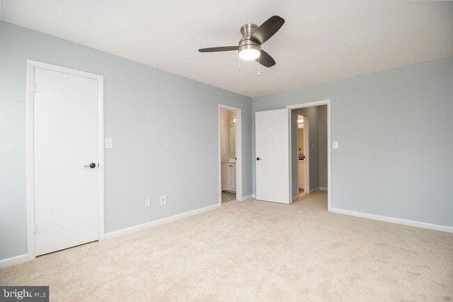Building Photo - 11400 Appledowre Way