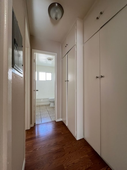 Building Photo - 4100 Arch Dr