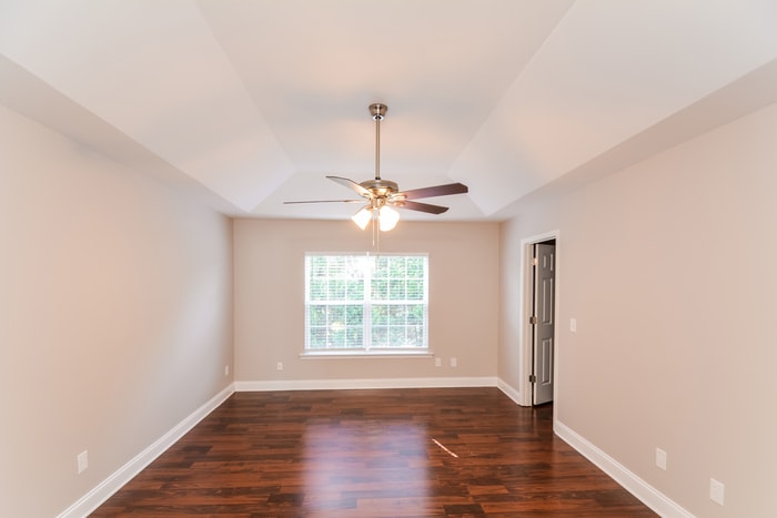 Building Photo - 8879 Elizabeth Dr