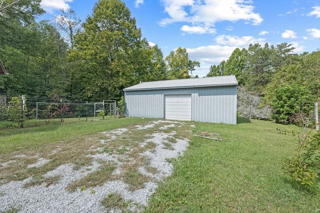 Building Photo - 1345 Midway Rd