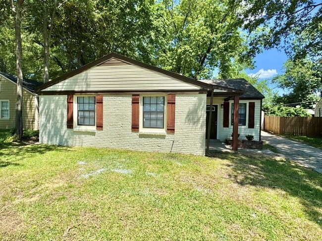 Primary Photo - 3922 Pleasant Cove