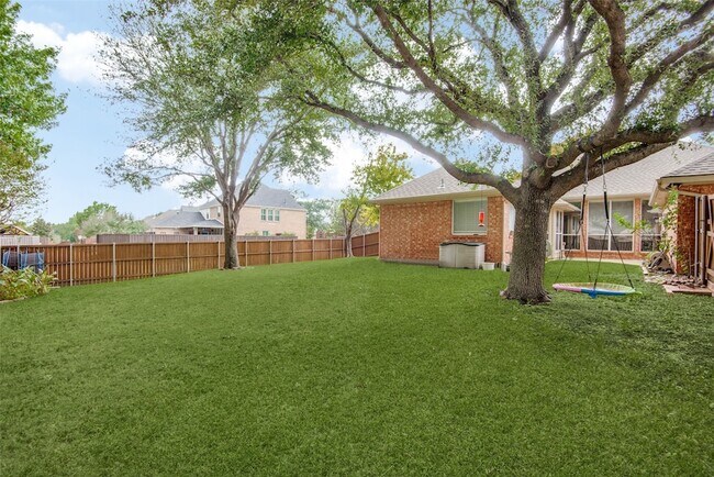 Building Photo - 1331 Capstan Dr
