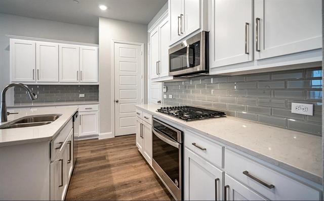 Building Photo - 336 Almanor St