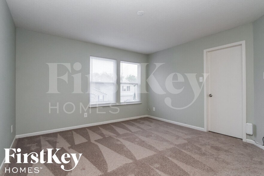 Building Photo - 2934 Redland Ln