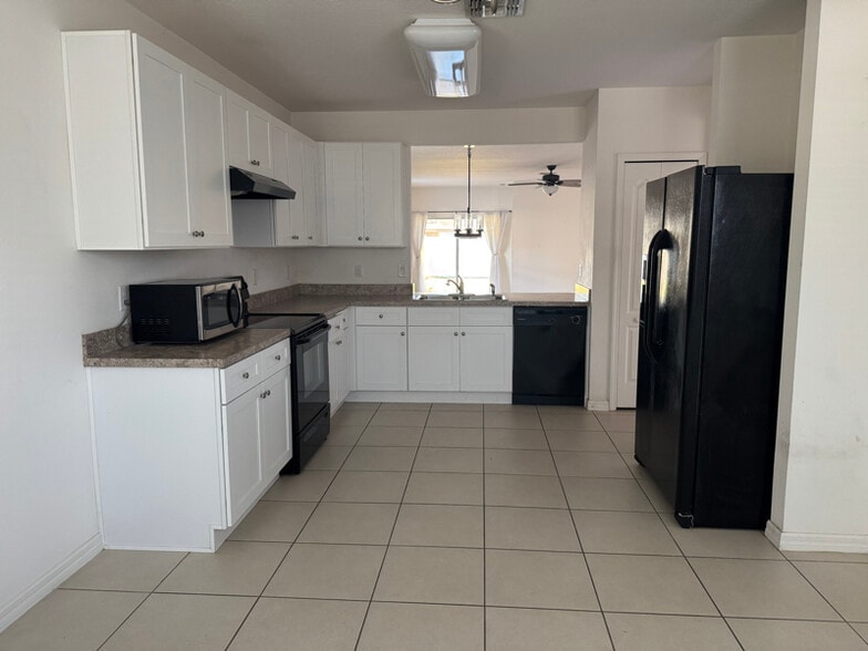 Building Photo - 2783 Star Coral Ln