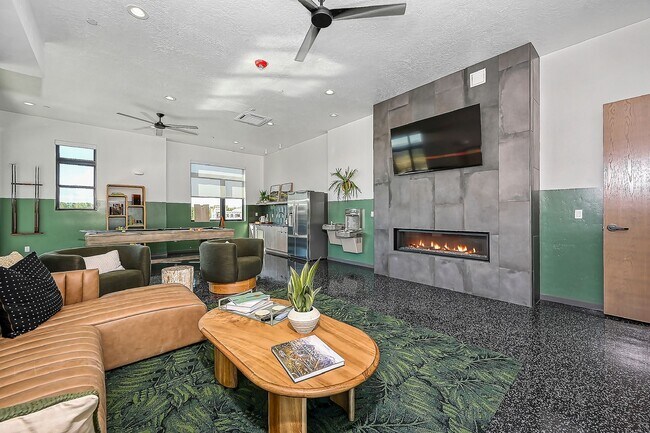 Building Photo - Luxury Condo steps from the Boise River an...