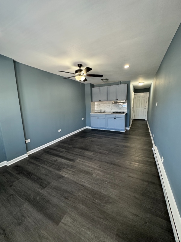 Building Photo - 2624 N Milwaukee Ave